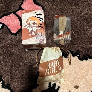 POP Mart Baby Molly Winter Fit Check Vinyl Plush Pendant HAVE A HOT BOBA